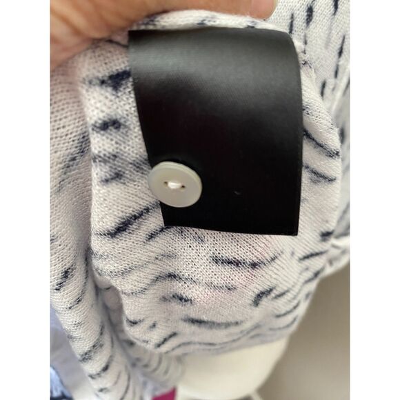NIC+ZOE Pick Up Black/White Animal Print Buttoned Sweater Cardigan Size 2X - Picture 12 of 12